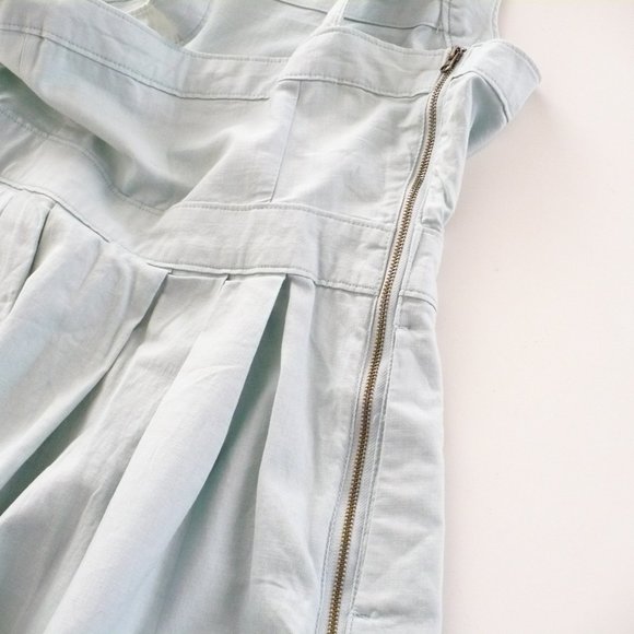 Universal Thread Goods Co. - New With Tags - Size 6 - Picture 4 of 4